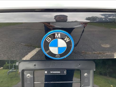 Used 2024 BMW i4 eDrive40 w/ M Sport Package RWD image 32