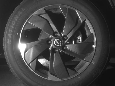 Used 2025 Nissan Rogue SV image 13