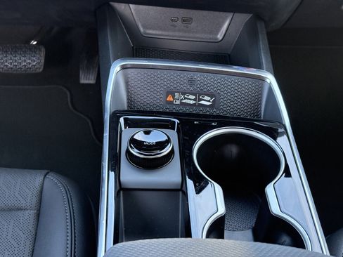 New 2026 Chevrolet Equinox LT image 17