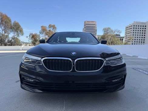 Used 2018 BMW 530e RWD image 2
