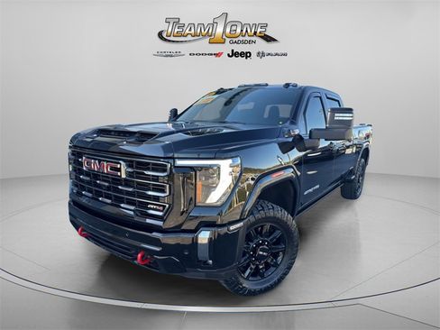 Used 2024 GMC Sierra 2500 AT4 w/ AT4 Premium Plus Package image 4
