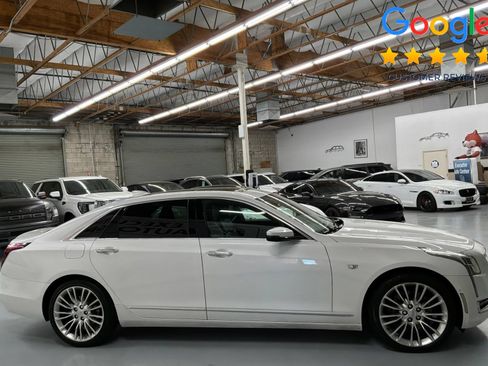 Used 2018 Cadillac CT6 Premium Luxury w/ Super Cruise Package AWD/4WD image 4