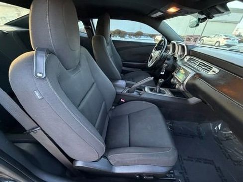 Used 2015 Chevrolet Camaro LT image 24