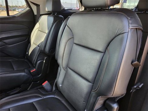 Used 2019 Chevrolet Traverse RS w/ LPO, Cargo Package image 14