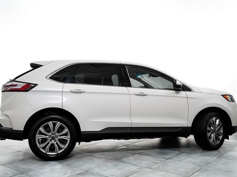 Certified 2023 Ford Edge Titanium AWD/4WD image 7