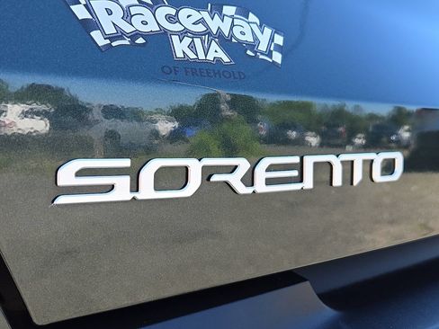 Certified 2023 Kia Sorento SX Prestige AWD/4WD image 38