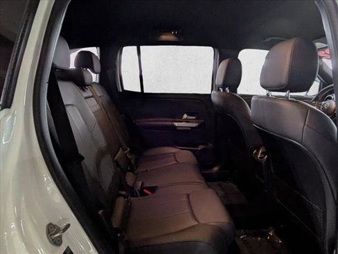 Certified 2022 Mercedes-Benz GLB 250 image 20