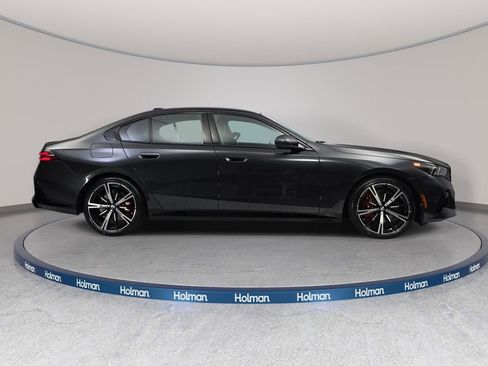 New 2026 BMW 540i xDrive w/ Executive Package AWD/4WD image 4