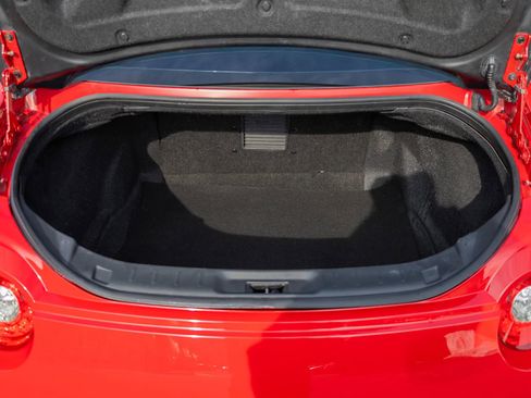 Used 2010 Nissan GT-R Premium image 58