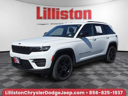 Used 2023 Jeep Grand Cherokee Altitude