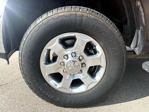 Used 2017 RAM 2500 Big Horn image 12