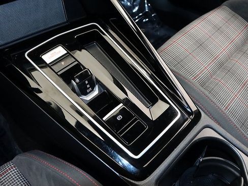 Used 2024 Volkswagen GTI S image 21