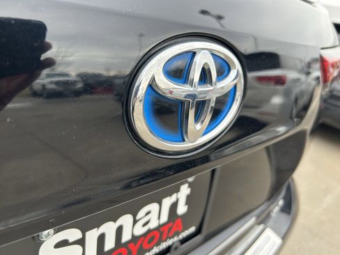 Used 2022 Toyota Highlander XLE image 20