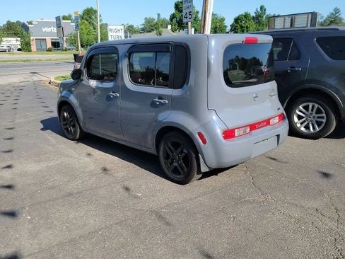 Used 2013 Nissan Cube 1.8 S w/ Interior Designer Pkg FWD image 4