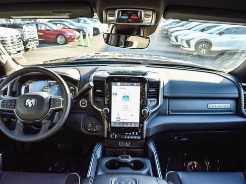 Used 2025 RAM 2500 Laramie image 11