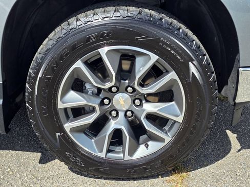 Used 2023 Chevrolet Silverado 1500 LT w/ All Star Edition Plus AWD/4WD image 10