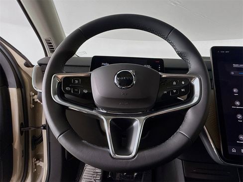 New 2025 Volvo EX90 Plus w/ Protection Package Premier image 10