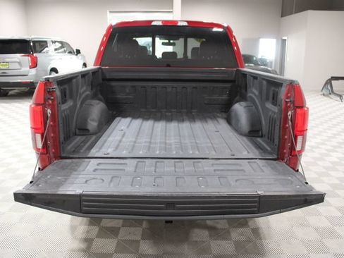 Used 2019 Ford F150 Platinum w/ Equipment Group 701A Luxury AWD/4WD image 14