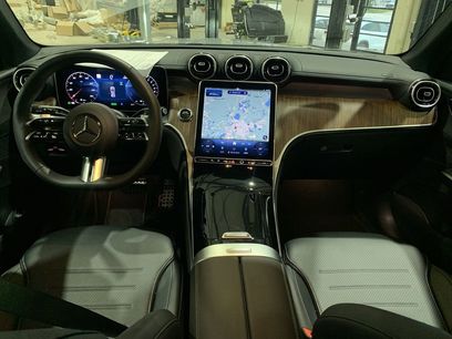 New 2025 Mercedes-Benz GLC 350e 4MATIC