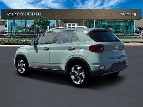 New 2026 Hyundai Venue SEL image 4