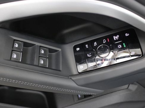 New 2026 Audi Q5 Premium Plus AWD/4WD image 18