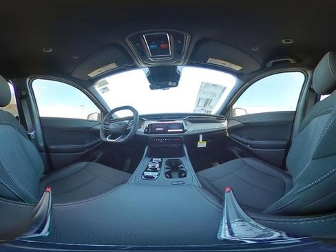 New 2026 Jeep Cherokee Laredo image 15