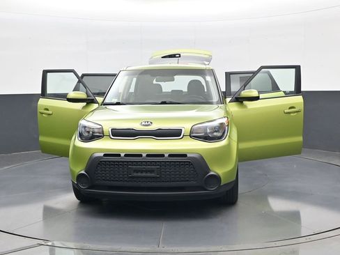 Used 2016 Kia Soul FWD image 31