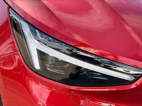 Certified 2023 Volvo C40 P8 Recharge Ultimate image 25