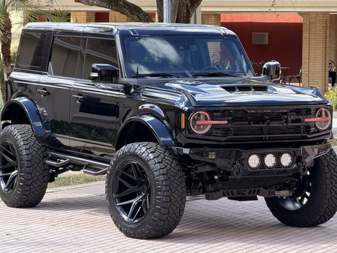 Used 2025 Ford Bronco Outer Banks AWD/4WD image 26