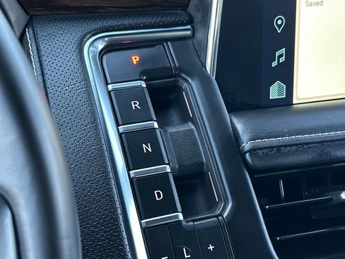 Used 2024 Chevrolet Tahoe Premier image 31