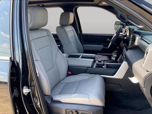 Certified 2026 Toyota Tundra Limited AWD/4WD image 9
