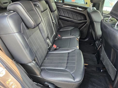 Used 2016 Mercedes-Benz GL 450 4MATIC w/ Premium I Package image 26