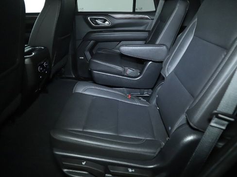 Used 2021 Chevrolet Tahoe LT AWD/4WD image 17
