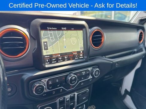 Used 2021 Jeep Gladiator Mojave AWD/4WD image 13