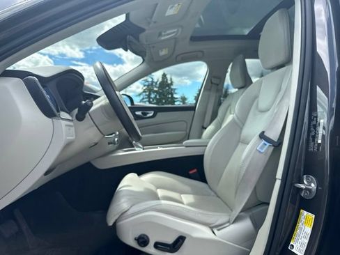 Used 2023 Volvo XC60 B6 Ultimate w/ Climate Package AWD/4WD image 21