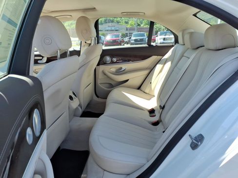 Used 2017 Mercedes-Benz E 300 image 12