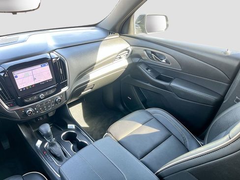 Used 2023 Chevrolet Traverse Premier w/ Redline Edition AWD/4WD image 25