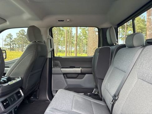 Used 2025 Ford F150 XLT w/ Equipment Group 302A MID AWD/4WD image 21