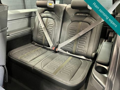 Used 2024 Rivian R1S Adventure AWD/4WD image 21