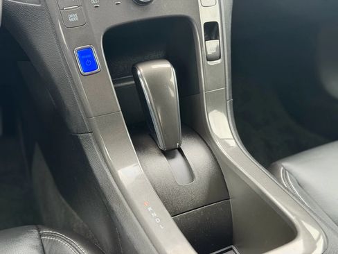 Used 2014 Chevrolet Volt Premium w/ Premium Trim Package FWD image 28