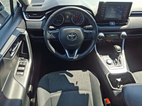 Used 2021 Toyota RAV4 XLE w/ Convenience Package AWD/4WD image 11