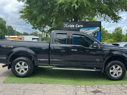 Used 2016 Ford F150 XLT w/ Equipment Group 302A Luxury AWD/4WD image 9