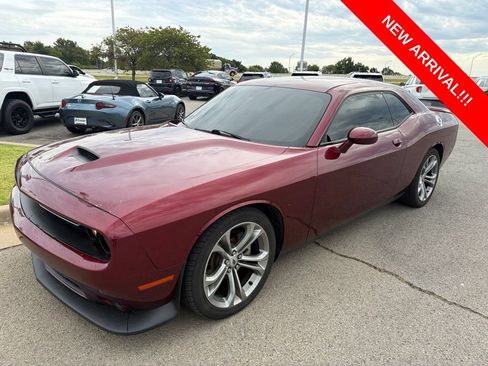Used 2021 Dodge Challenger R/T RWD image 1