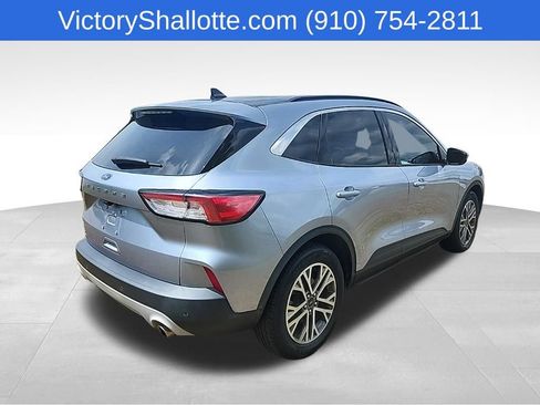 Used 2022 Ford Escape SEL w/ Technology Package FWD image 32