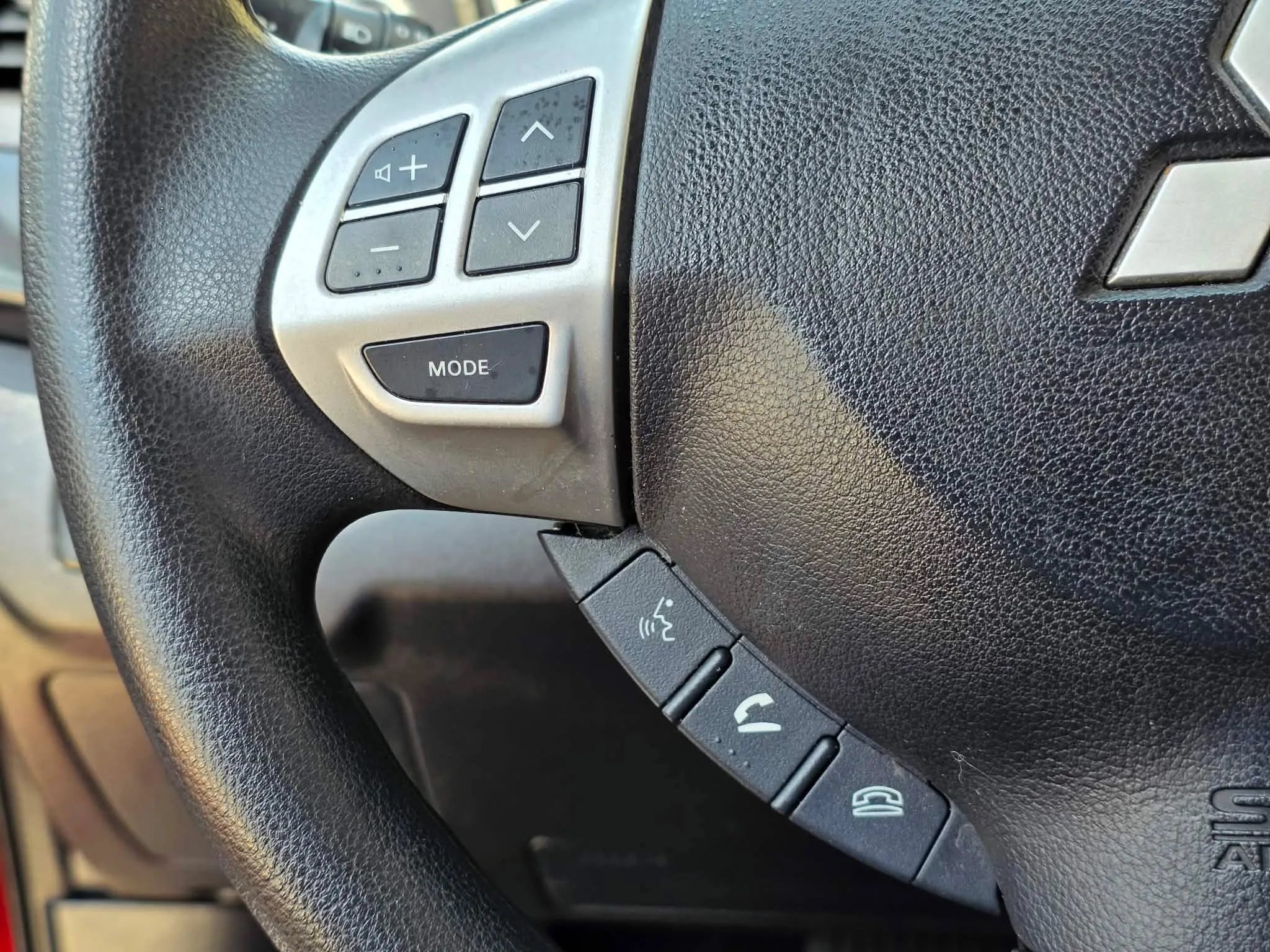Used 2017 Mitsubishi Lancer Sedan FWD image 17