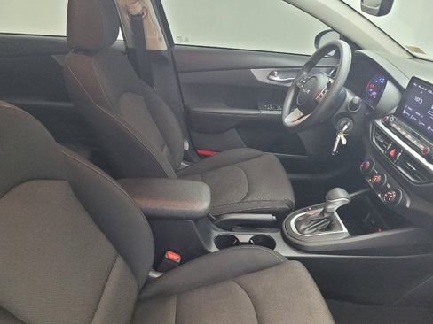 Used 2023 Kia Forte LX FWD image 21