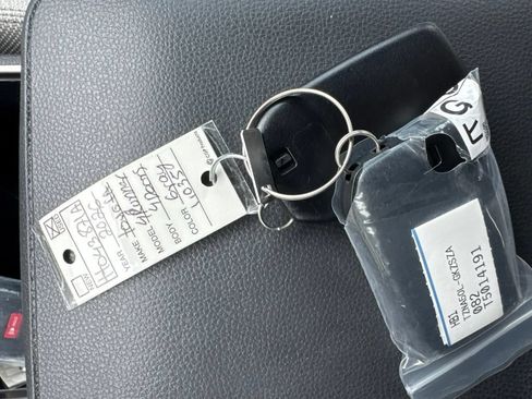 Used 2026 Toyota 4Runner SR5 RWD image 16