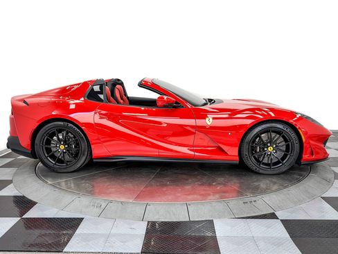 Used 2023 Ferrari 812 GTS RWD image 39