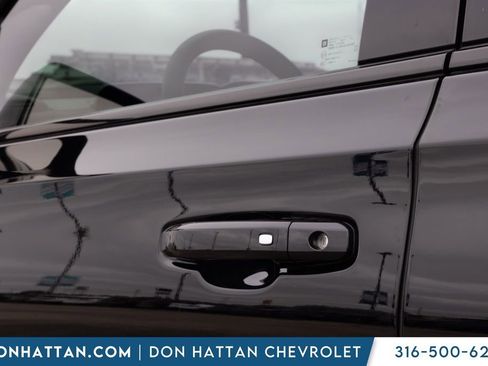 Used 2025 Chevrolet Tahoe RST AWD/4WD image 28