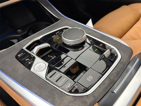 New 2026 BMW X5 xDrive50e AWD/4WD image 15